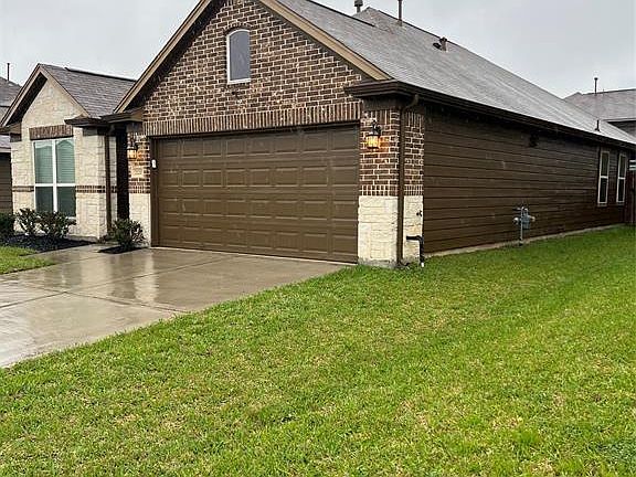 2nd image of 21210 Fox Hillside Way