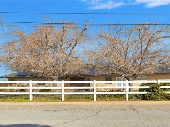 17598 Linden St, Hesperia, CA 92345