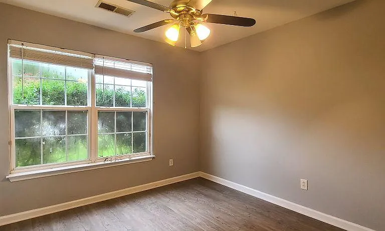 2853 Farmer Brown Ct — Photo 8