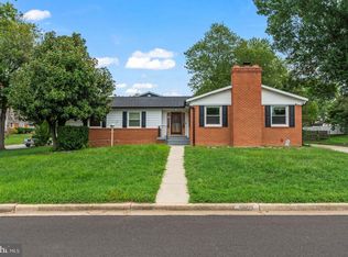 9806 Lemocks Dr, Upper Marlboro, MD 20772