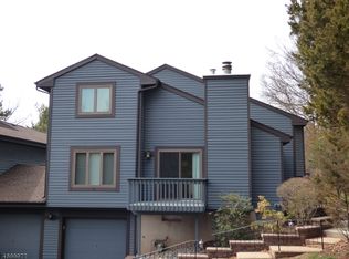 55 Aspen Dr, Basking Ridge, NJ 07920