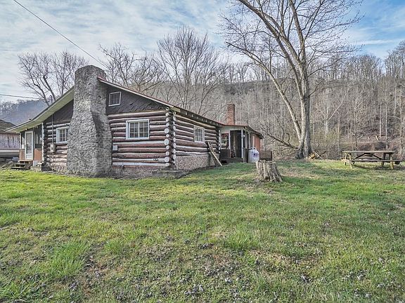 3rd image of 2554 Willowwood Rd