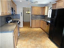 4th image of 1233 Althea Dr