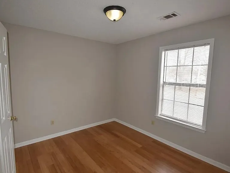 7605 Reese Rd — Photo 7