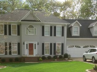 109 Hunting Ridge Ct, Simpsonville, SC 29680