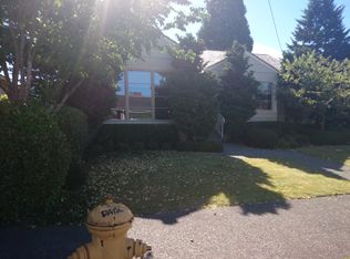 3628 W Viewmont Way W, Seattle, WA 98199