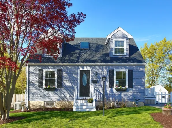 44 Brae Rd, Weymouth, MA 02191