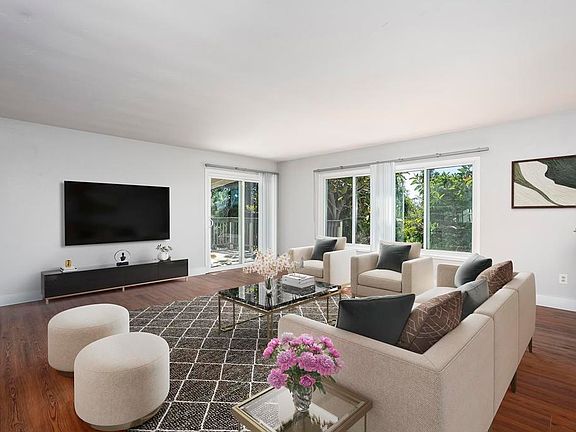4th image of 7970 Lemon Cir