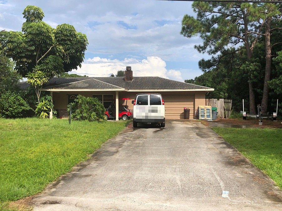 1st image of 5312 Palmetto Dr