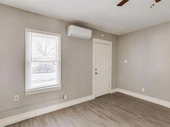 2nd image of 302 E Lindbergh Blvd #302