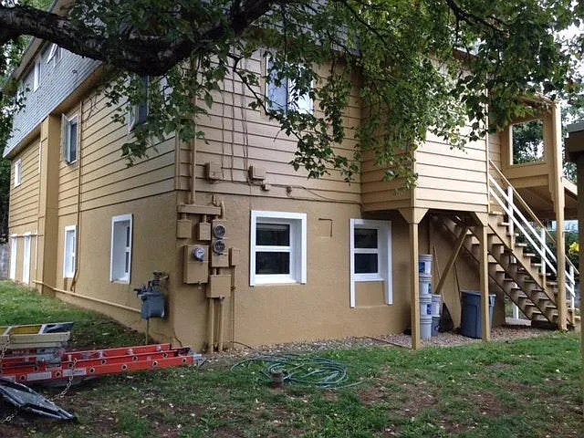5325 Sharon St #C — Photo 2