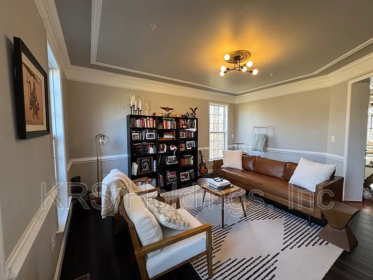 159 Sanford Ferry Ct — Photo 23