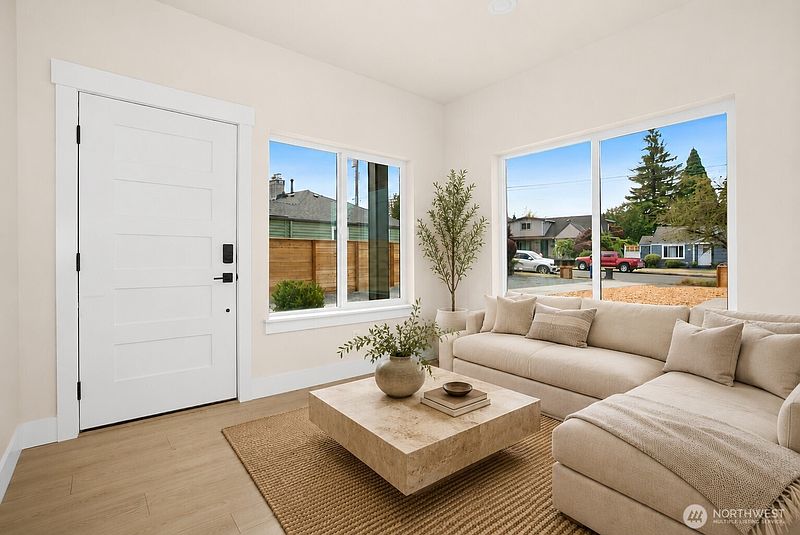 2nd image of 508 SW 137th Street #B