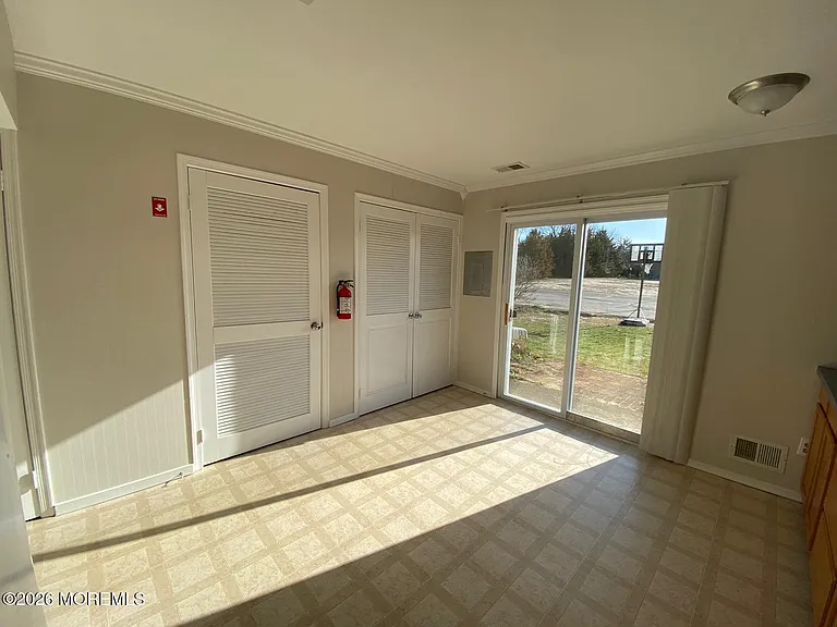 171 Sawmill Rd #209 — Photo 7
