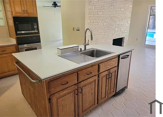 10250 River Rd #A — Photo 15