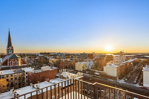 Sold by Nest Seekers International | media 32