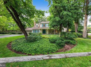 8201 Bells Mill Rd, Potomac, MD 20854