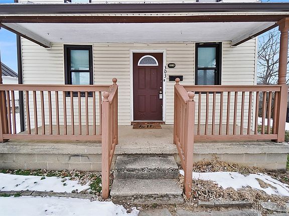 3rd image of 303 Old Main St