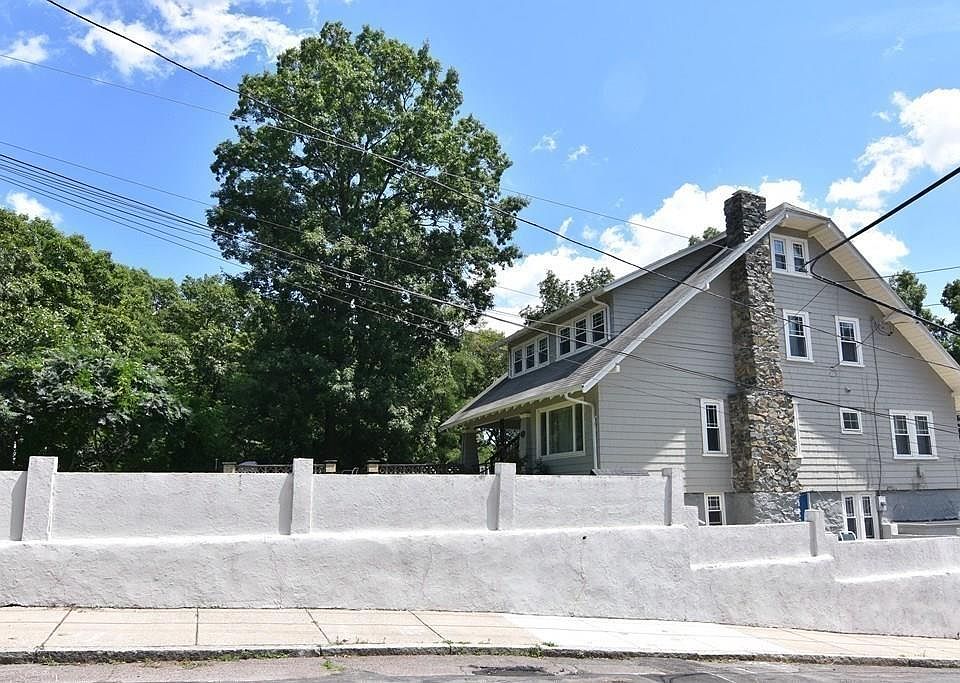 186 E Border Rd, Malden, MA 02148 Zillow