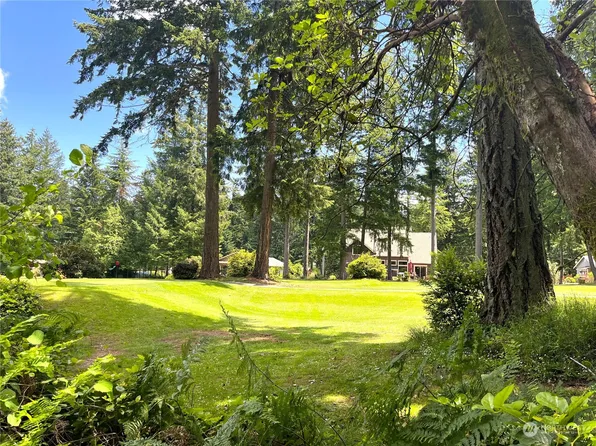 10801 Tahoma Drive, Anderson Island, WA 98303