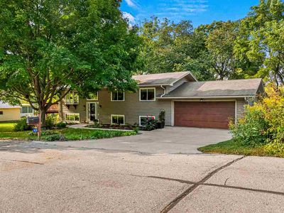 428 Pleasant View Dr NE, Solon, IA, 52333