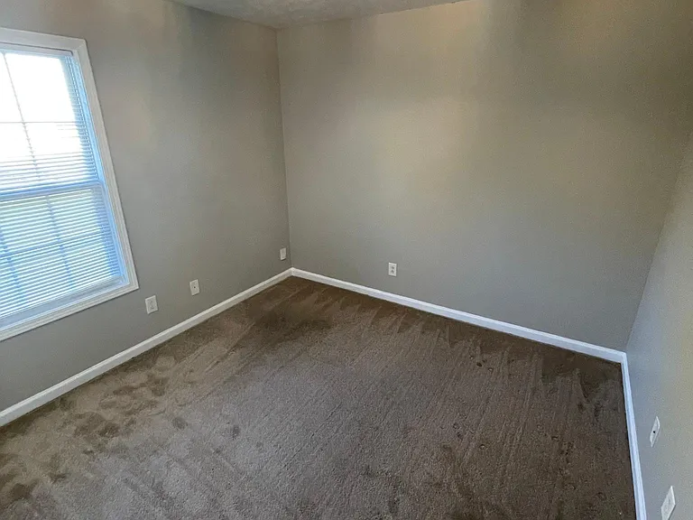 100 Brandi Ct — Photo 8
