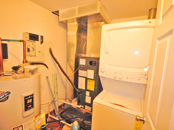 4th image of 1729 W Master St #B