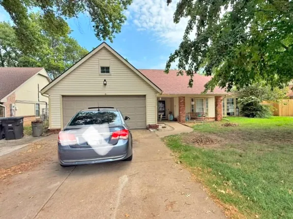 6888 Lee Dr, Bartlesville, OK 74006