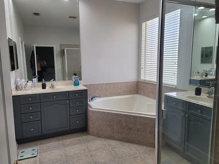 7011 Nobleton Dr — Photo 7