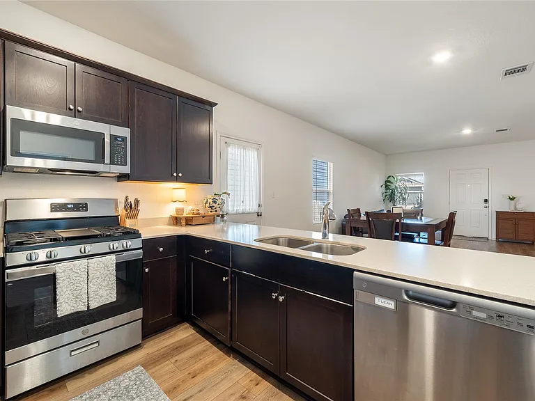 14404 Berning Rd — Photo 15