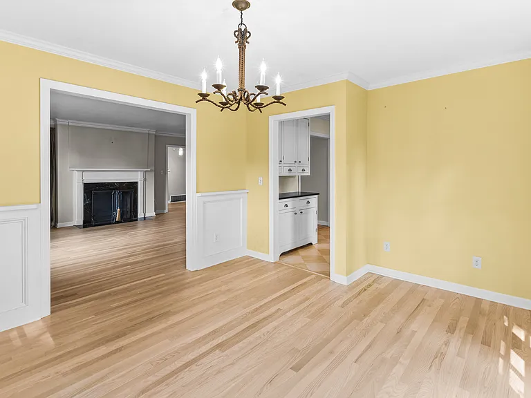 123 W Clearview Ave — Photo 13