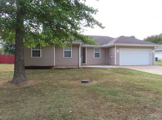 755 S White Oak Rd, Marshfield, MO 65706