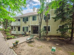 4 B-C Foxwood Dr BLDG B #C, Morris Plains Boro, NJ 07950