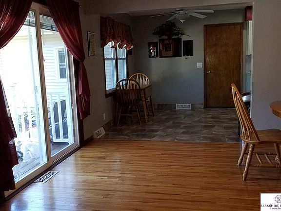 4th image of 5017 N 115th St