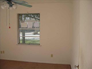 3rd image of 122 Brookwood Dr