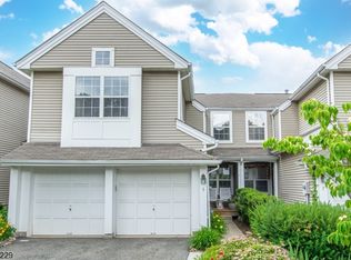 5 Mahogany Way, Randolph, NJ 07869