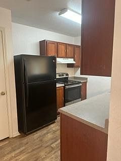 2nd image of 3754 Candleglenn