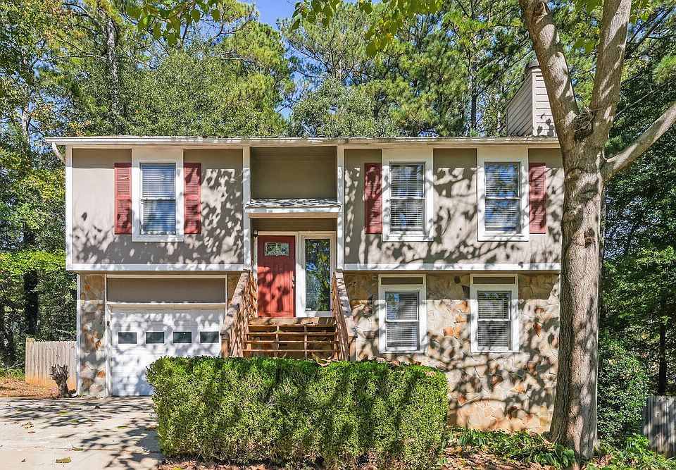 1st image of 2400 Boone Pl