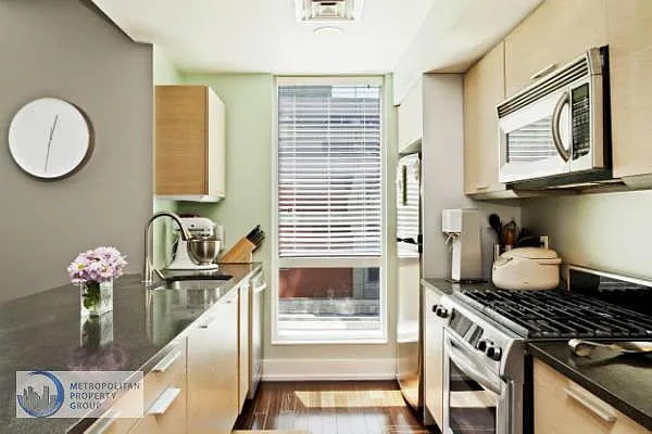 Rented by Metropolitan Property Group | media 23