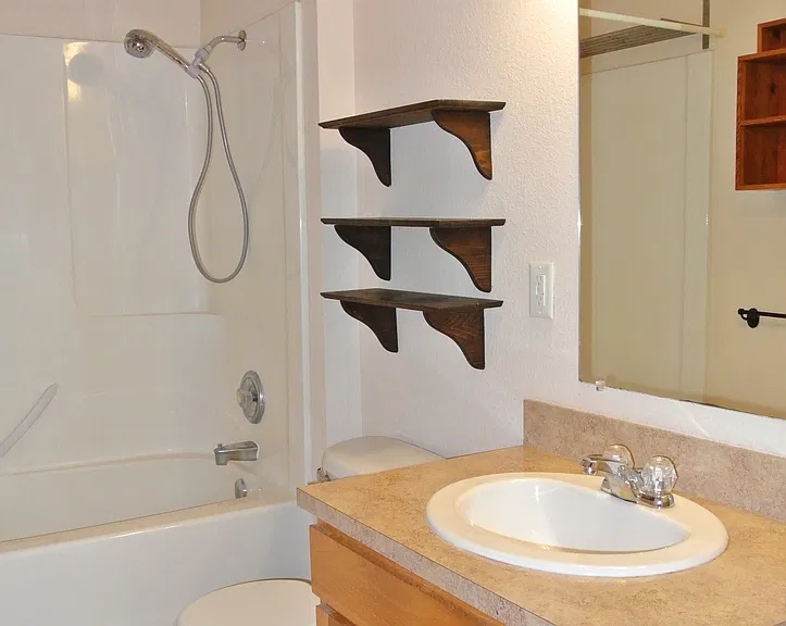 1727 SW Stanford St — Photo 17