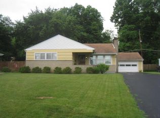 2929 Kingsbury Ct, Columbus, OH 43209