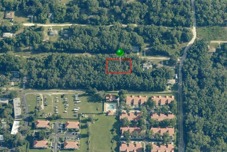 2nd image of 2215 Bluegrass St