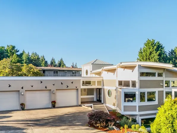 9720 SW 169th Pl, Beaverton, OR 97007