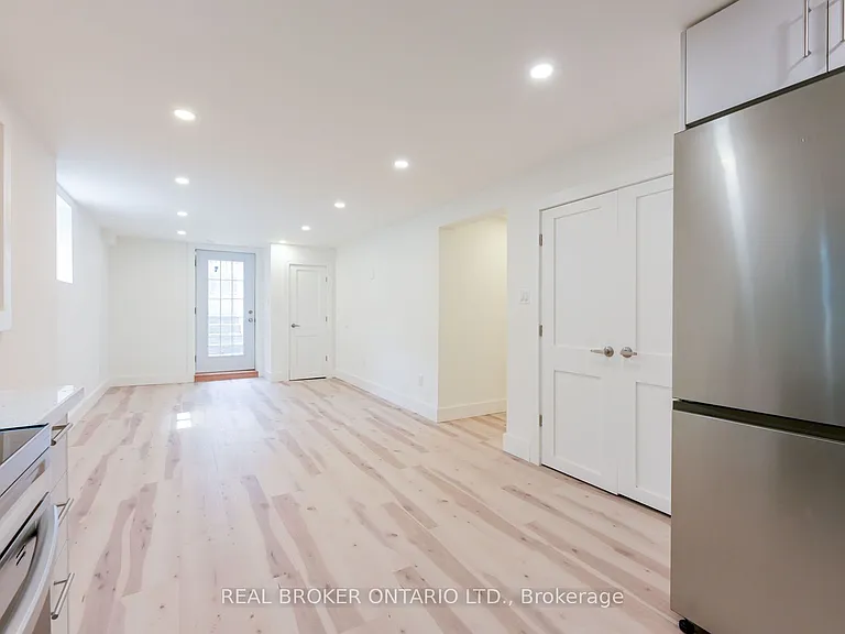 20 Campkin St — Photo 9
