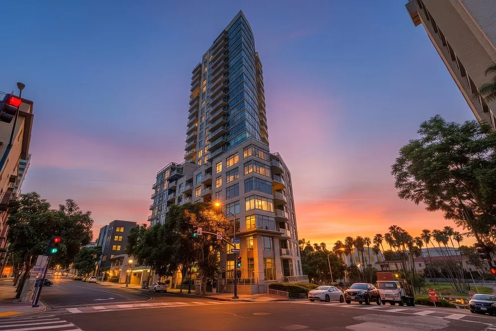 2 bed, 1241 sqft, $3,695 — Photo 3