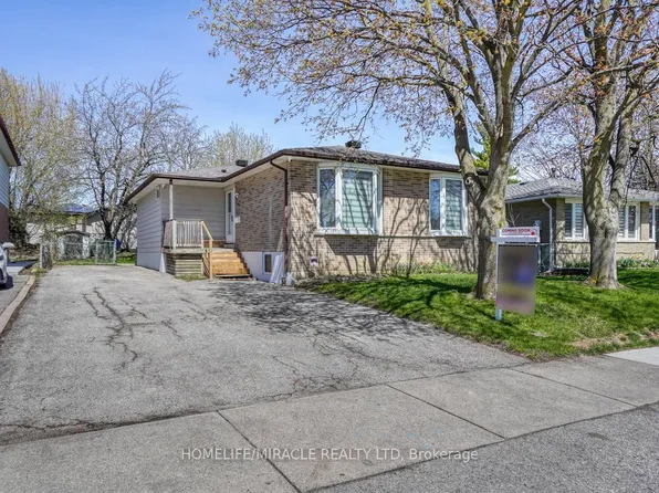 40 Reigate Ave, Brampton, ON L6V 2E3