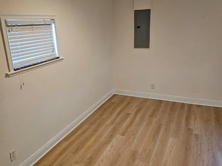 2714 W Palmetto St — Photo 7