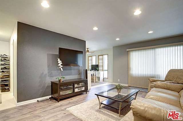 1st image of 3649 Glendon Ave APT 102