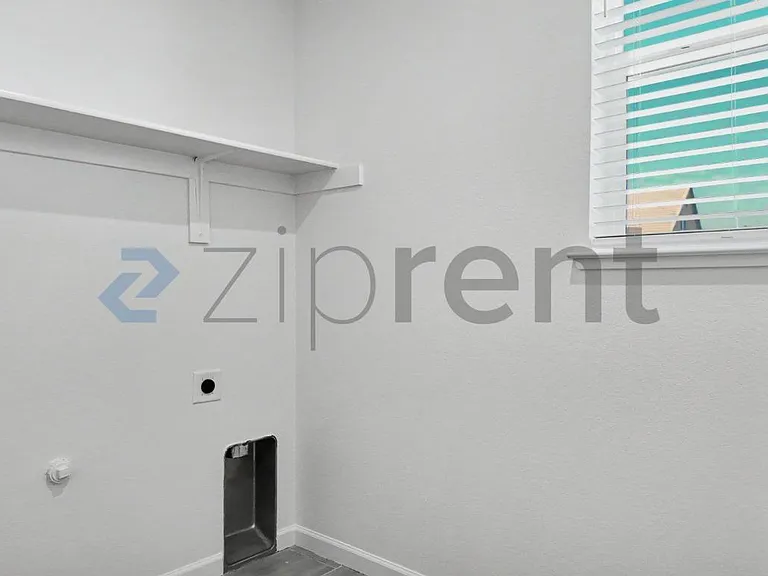 3401 Foothill Pine Ct — Photo 9