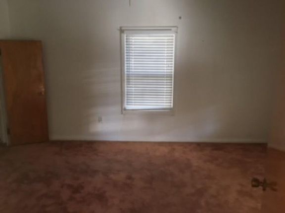 3rd image of 309 Garland St